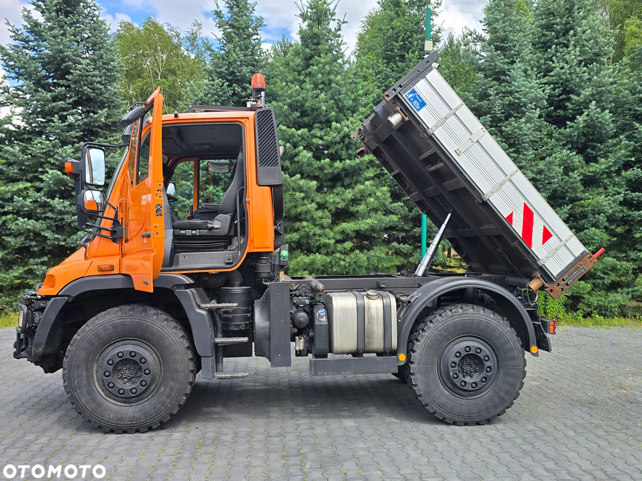 Unimog U400 - 22