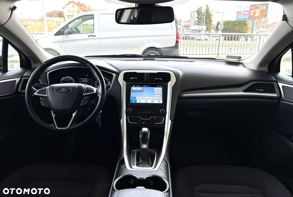 Ford Mondeo - 16