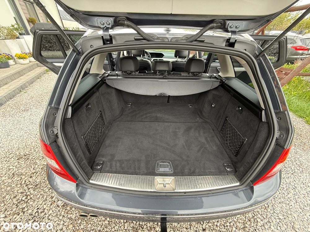 Mercedes-Benz Klasa C 180 CDI Avantgarde Edition - 28