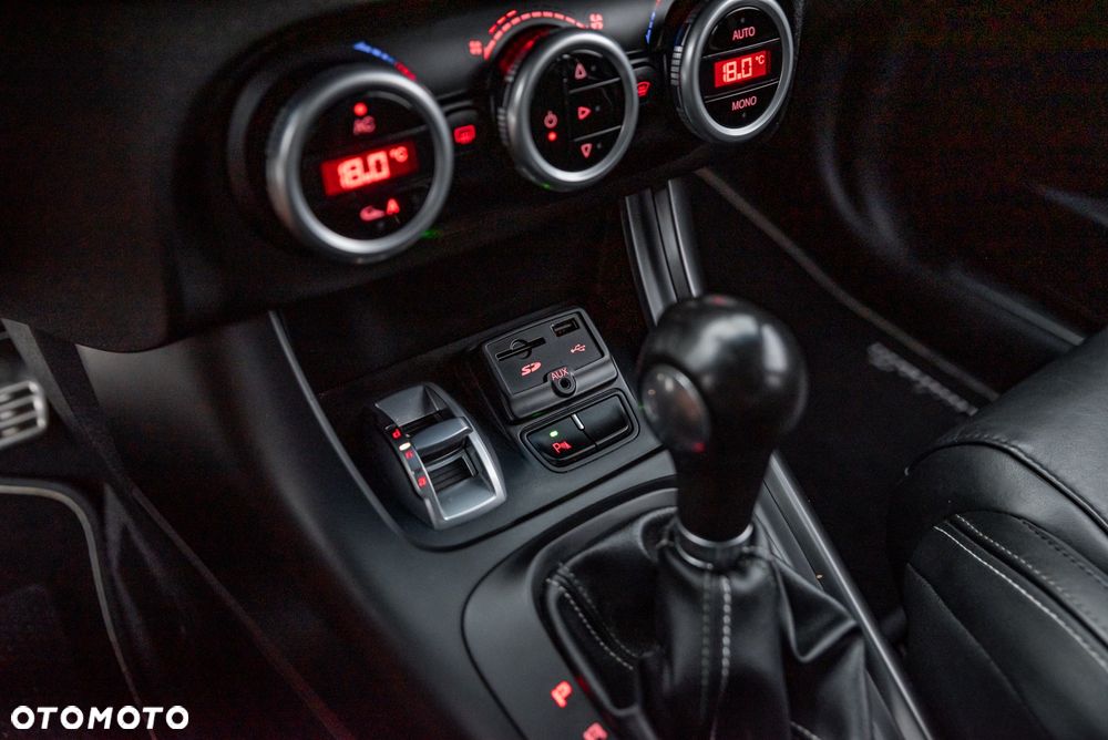 Alfa Romeo Giulietta 1750 TBi QV TCT - 30