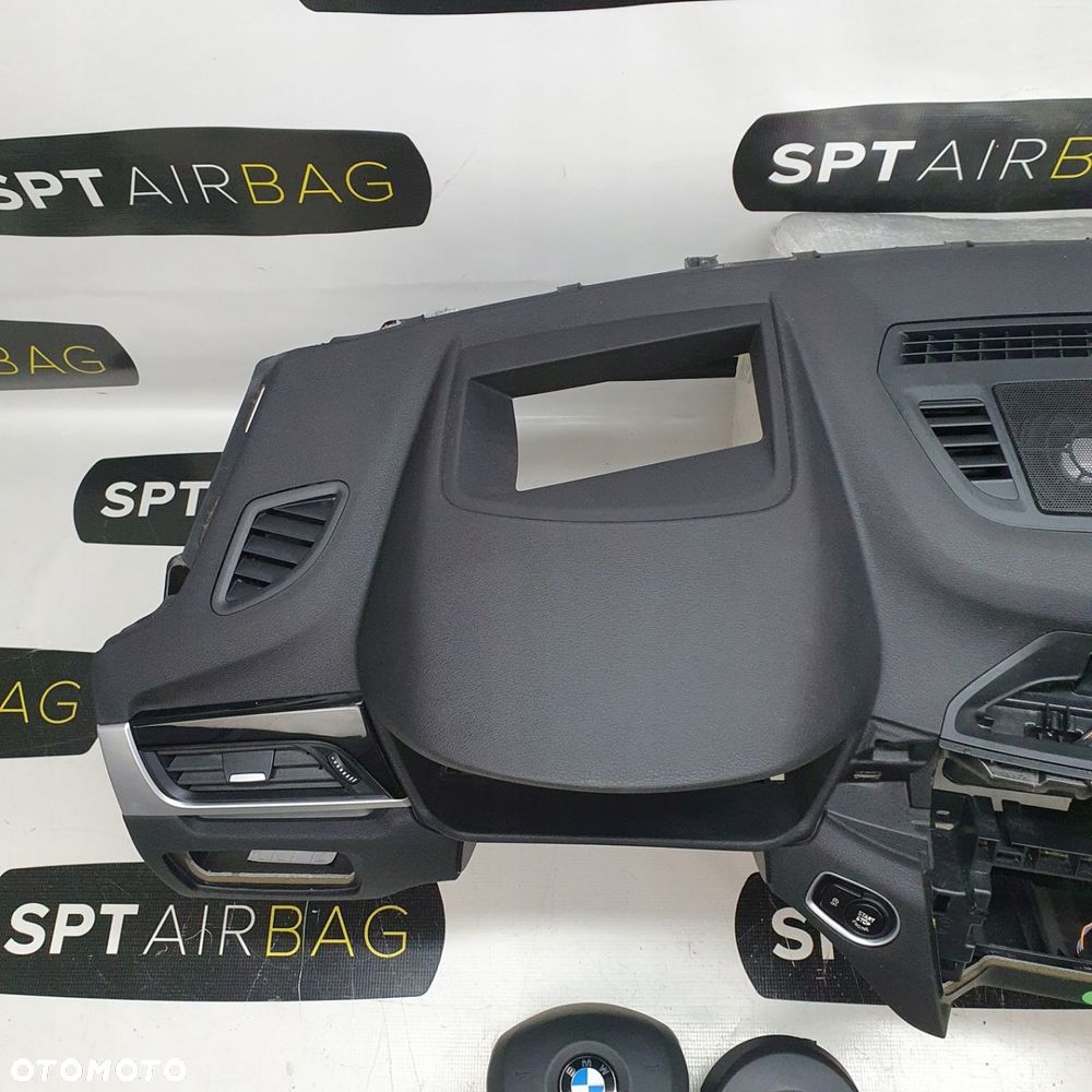 BMW X1 F48 DESKA ROZDZIELCZA KONSOLA KOKPIT PULPIT PODUSZKI AIRBAG AIR BAG PASY KIT SET - 2