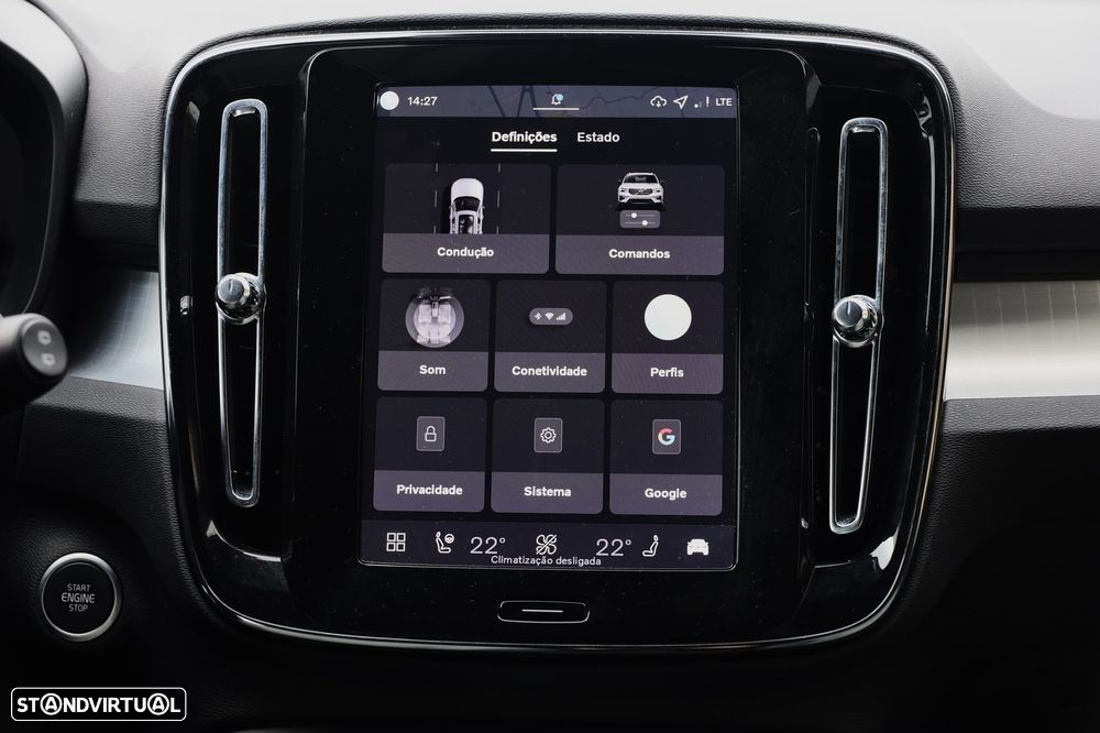 Volvo XC 40 2.0 B3 Plus Dark - 27