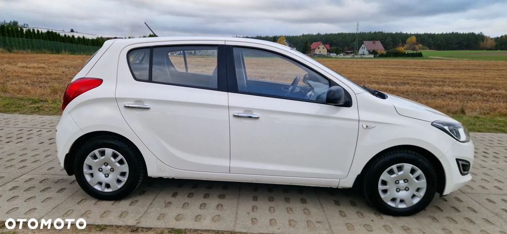 Hyundai i20 - 11