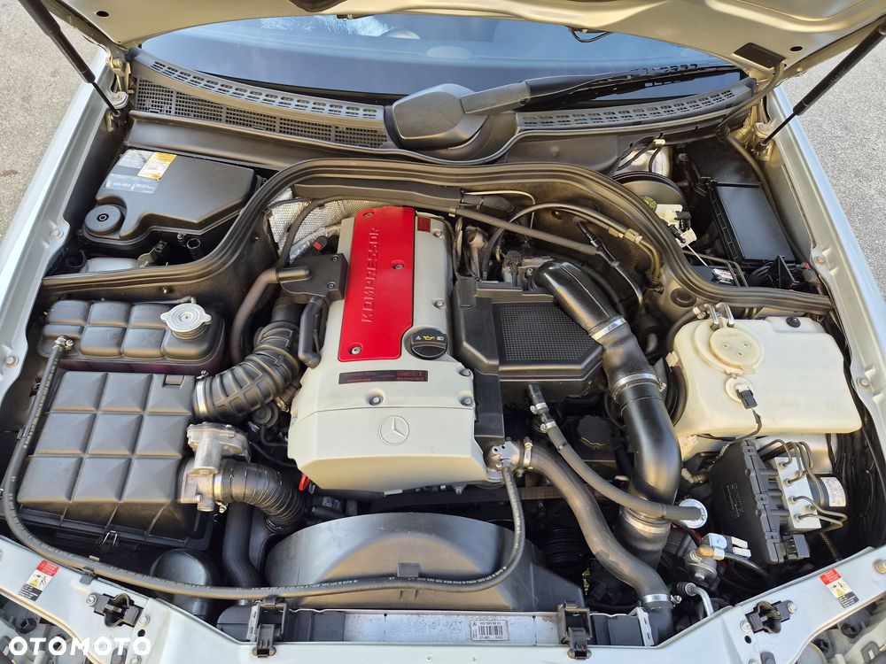 Mercedes-Benz CLK - 40