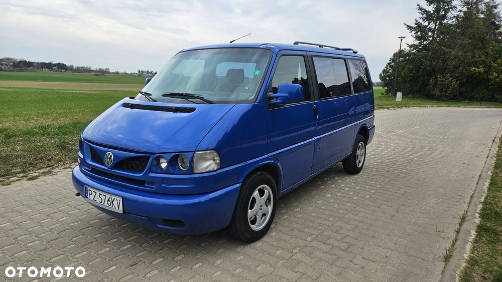 Volkswagen Multivan - 1