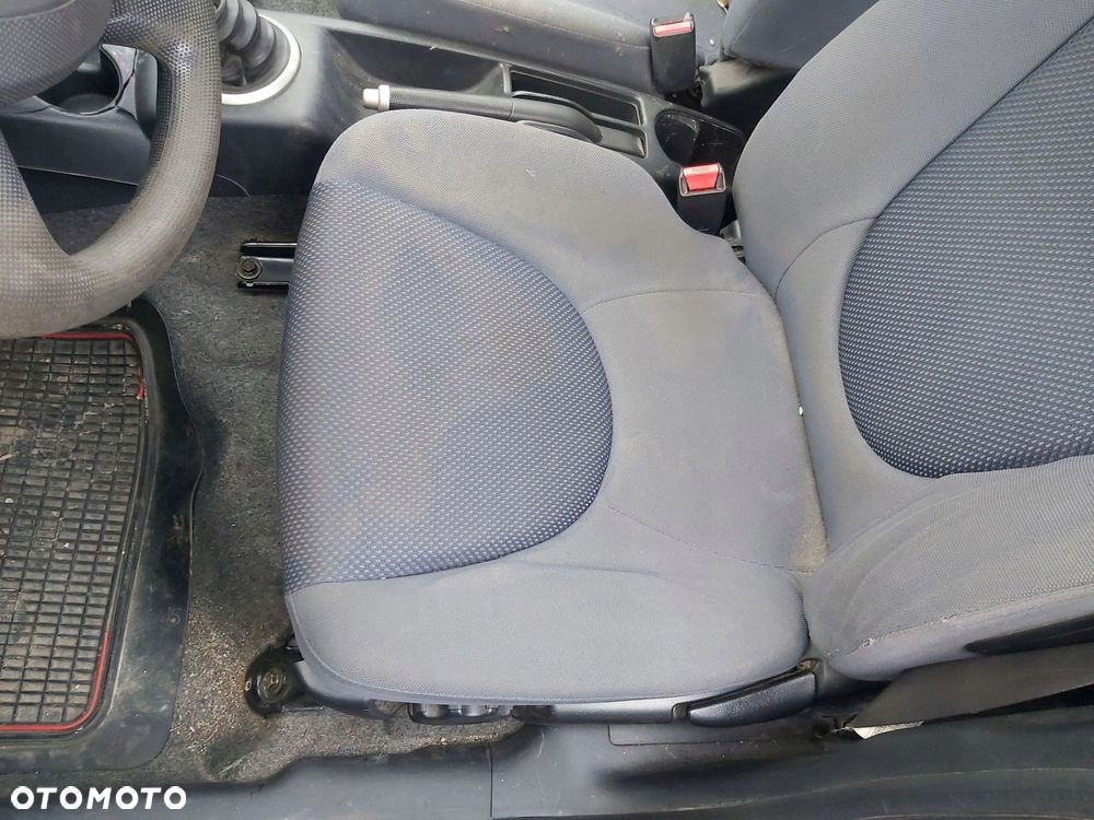 Honda Jazz II GD fotel lewy przód 5D - 2