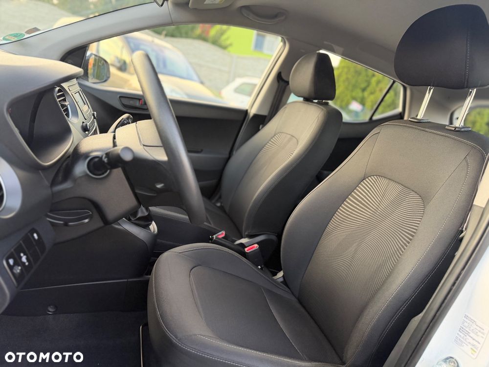 Hyundai i10 - 11