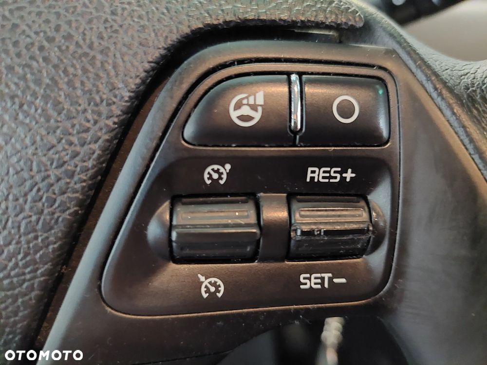 Kia Ceed 1.6 GDI M - 17