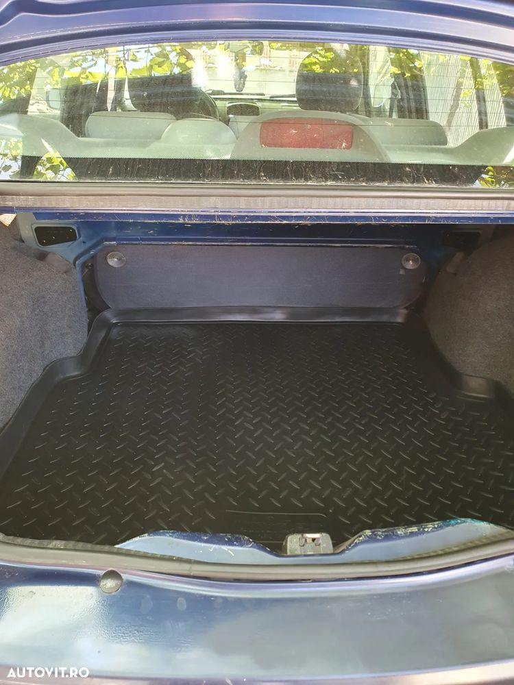 Renault Symbol 1.5dCi Dynamique - 8