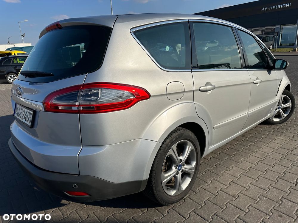 Ford S-Max 2.0 TDCi DPF Titanium - 8