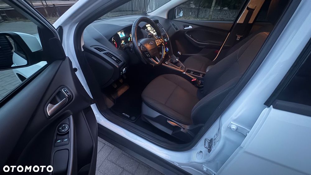 Ford Focus 1.6 TDCi Trend - 10