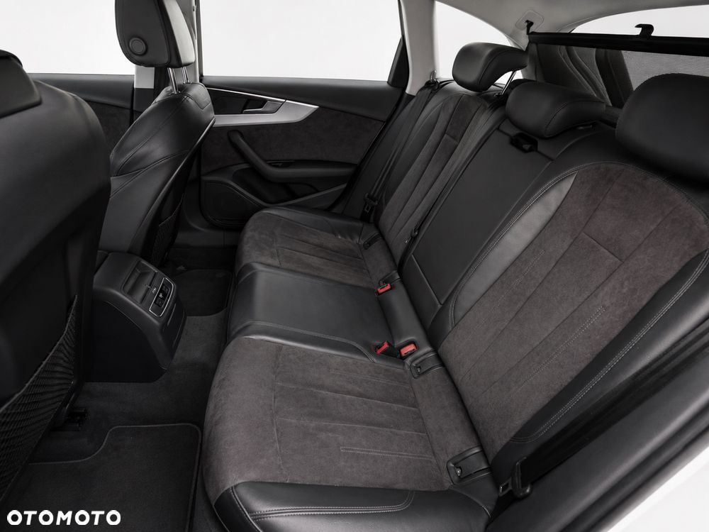 Audi A4 Avant 2.0 TDI S tronic quattro - 13