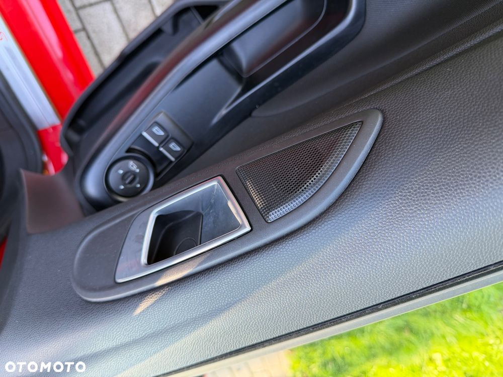 Ford Fiesta 1.0 EcoBoost STart-Stop ST-LINE - 21