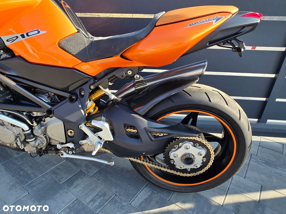 MV AGUSTA Brutale - 18