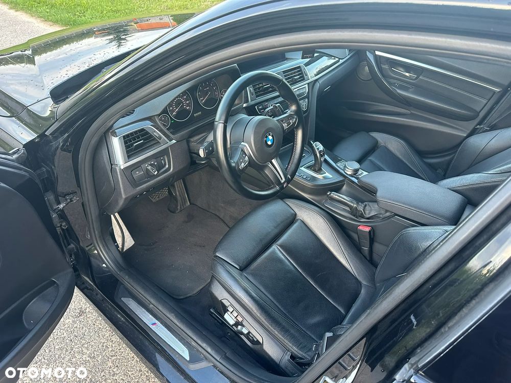 BMW Seria 3 340i xDrive Edition M Sport Shadow - 9