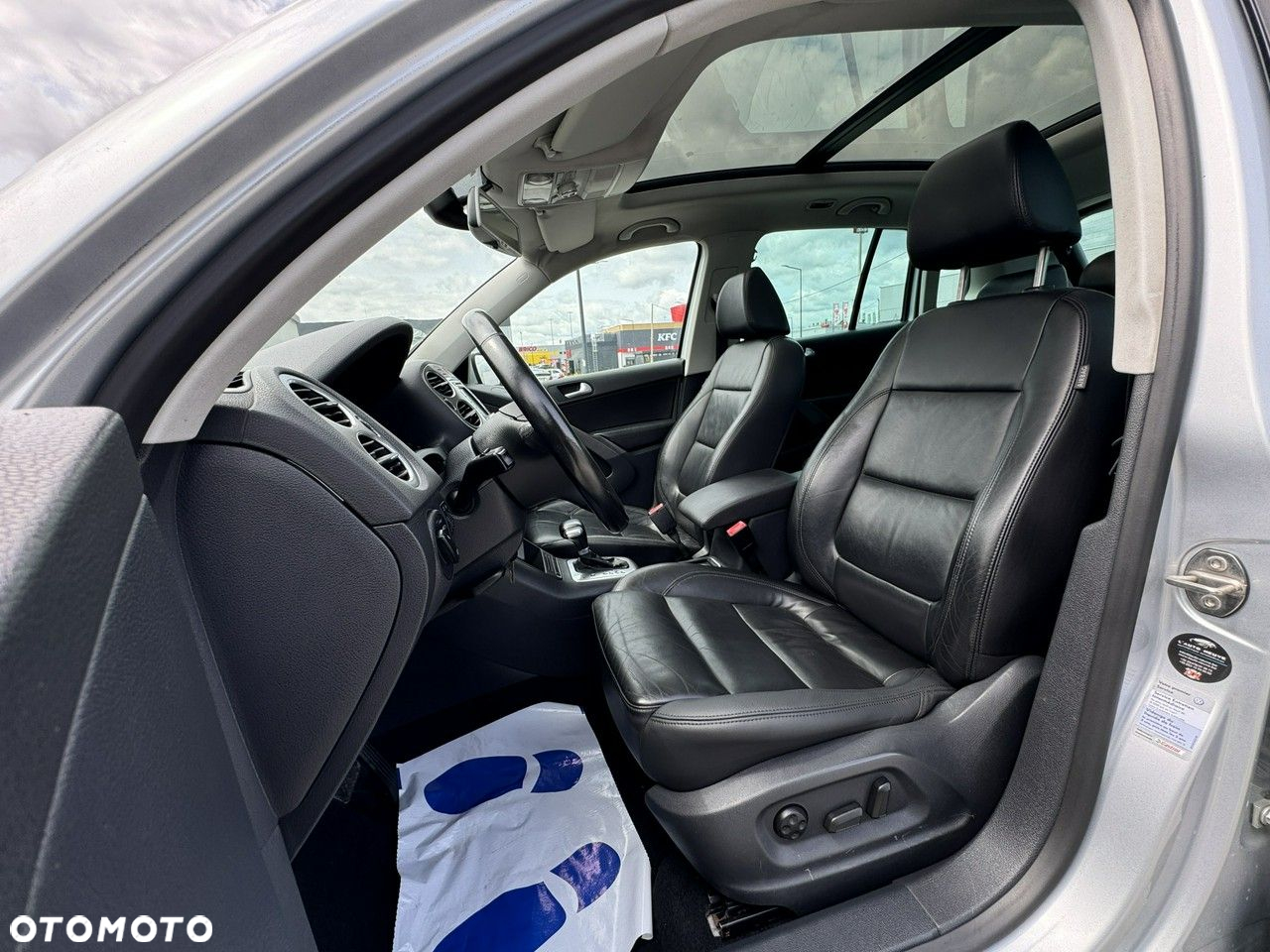 Volkswagen Tiguan - 19