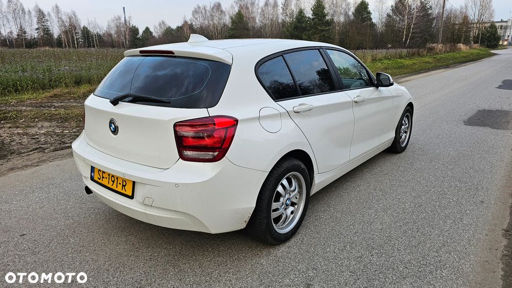 BMW Seria 1 116i Sport Line - 4