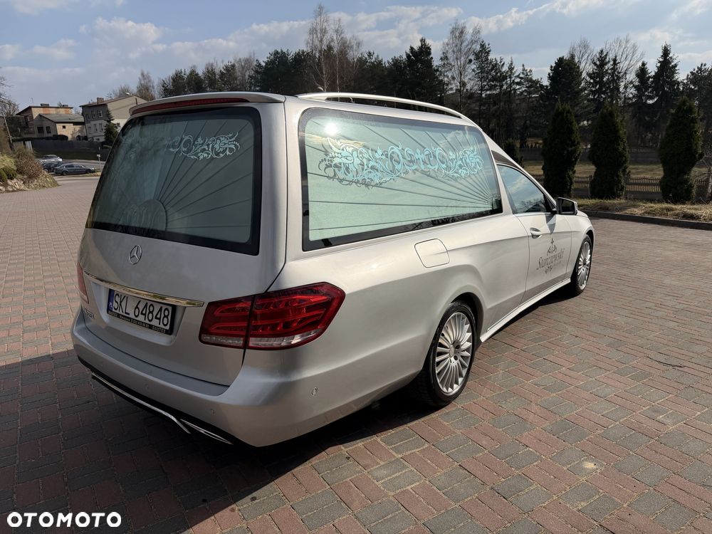 Mercedes-Benz Klasa E - 4