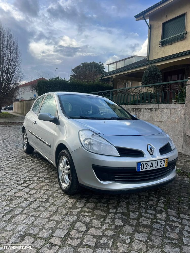 Renault Clio 1.5 dCi Dynamique - 1