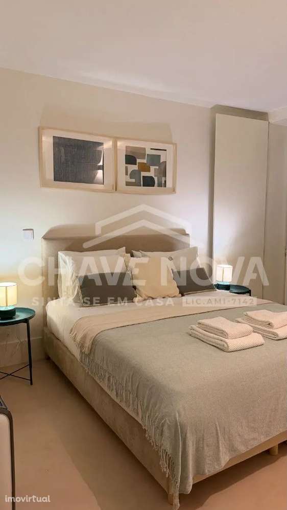 Apartamento T1 Mobilado c/ Terraço na Sé c/ Alojamento Local - Grande imagem: 4/24