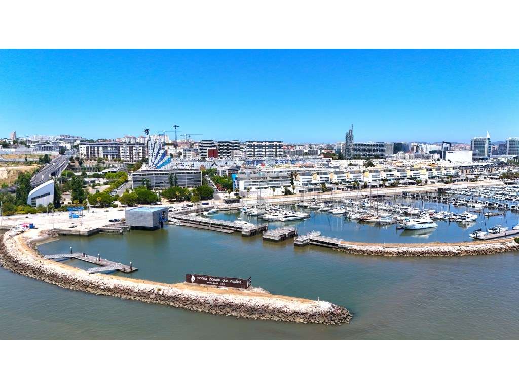 Apartamento T4 com plena vista Rio e Garagem, para Venda no Parque ... - Grande imagem: 3/35