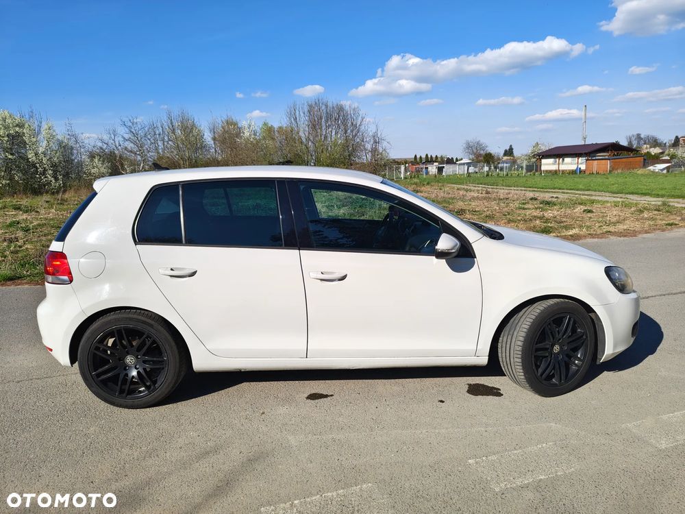 Volkswagen Golf 1.6 TDI Comfortline - 5