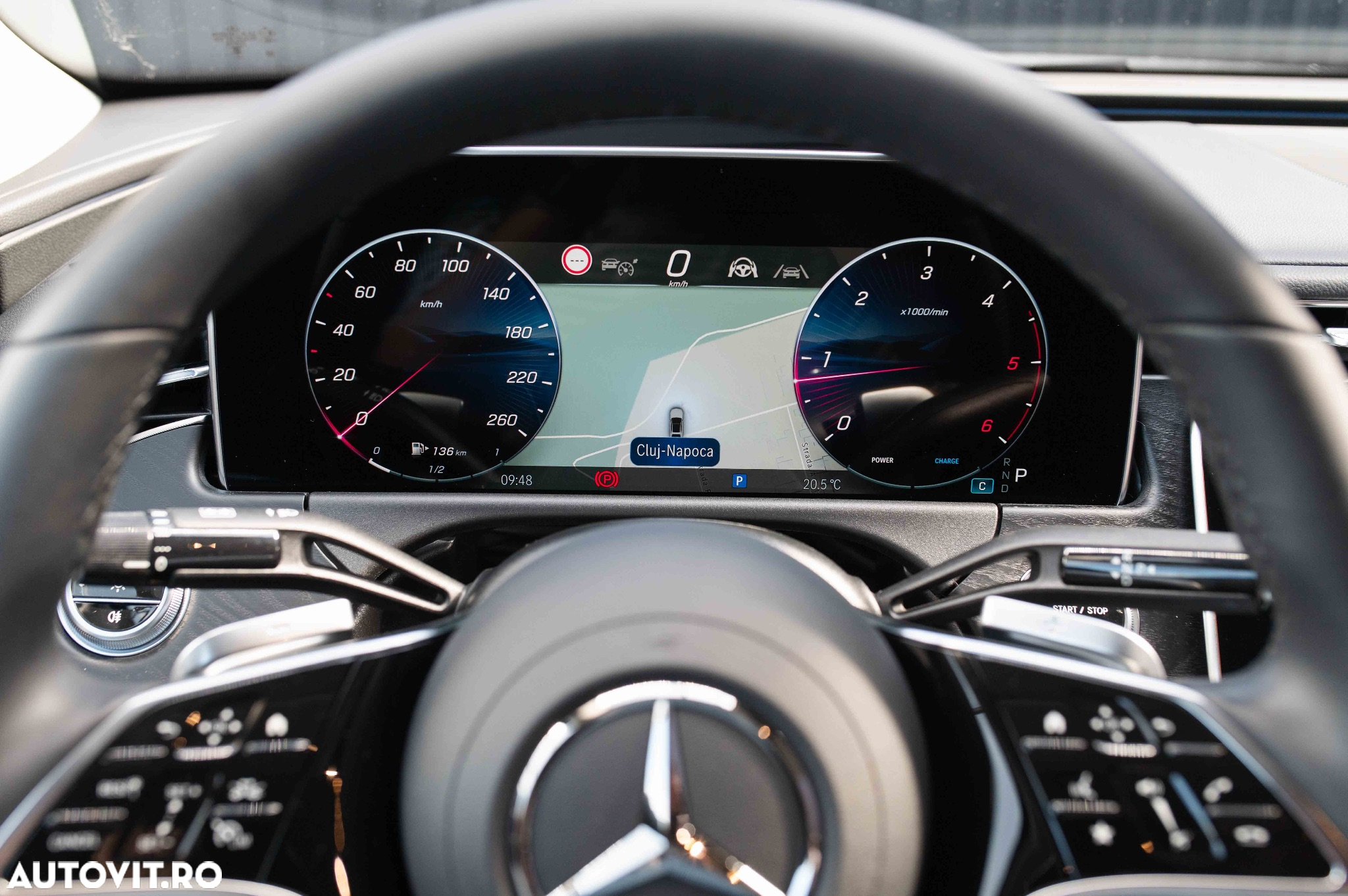 Mercedes-Benz E 220 d 4Matic 9G-TRONIC Edition AVANTGARDE - 17