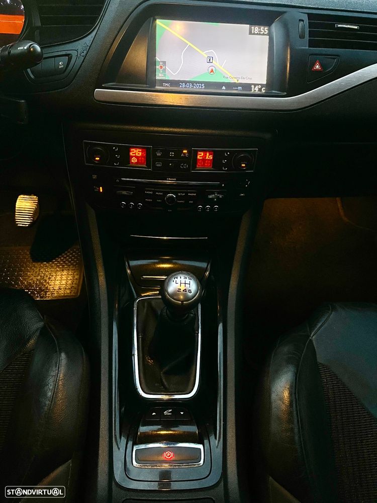 Citroën C5 2.2 HDi Exclusive - 16