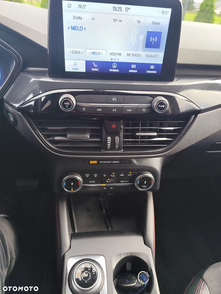 Ford Kuga 2.0 EcoBlue FWD ST-Line - 22