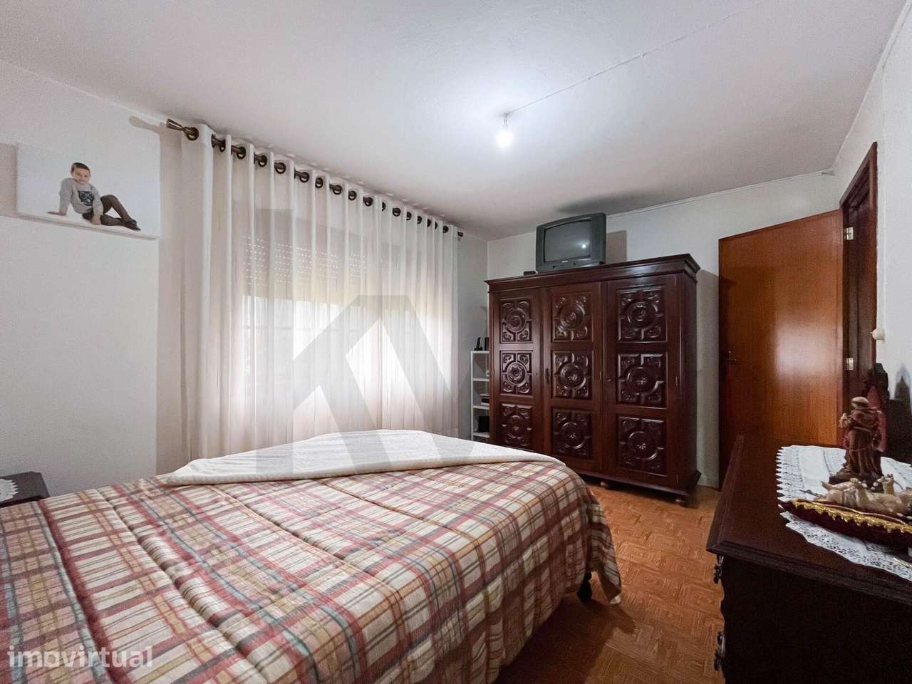 Moradia T4 em Canedo, Santa Maria da Feira — Espaço, Luminosidade e Ex - Grande imagem: 4/18