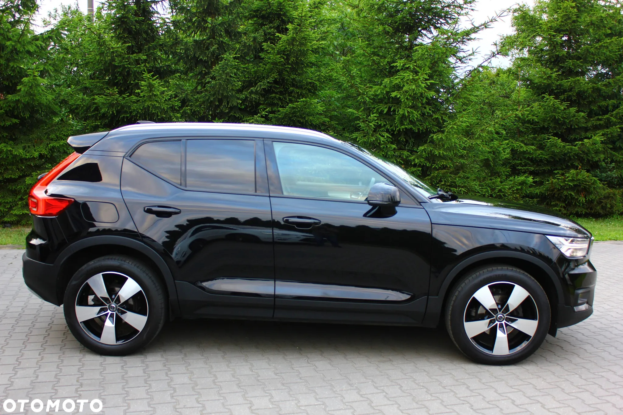 Volvo XC 40 D3 Geartronic Momentum Pro - 20