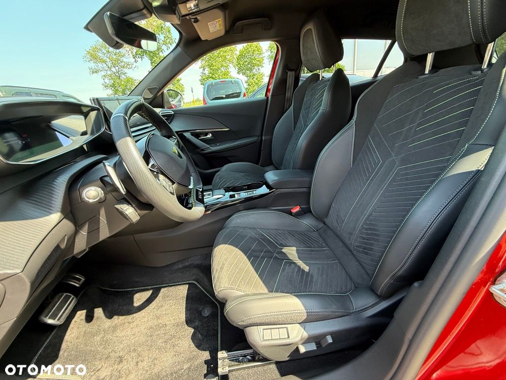 Peugeot 2008 - 12