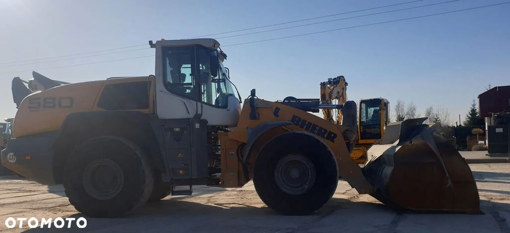 Liebherr L580 - 5