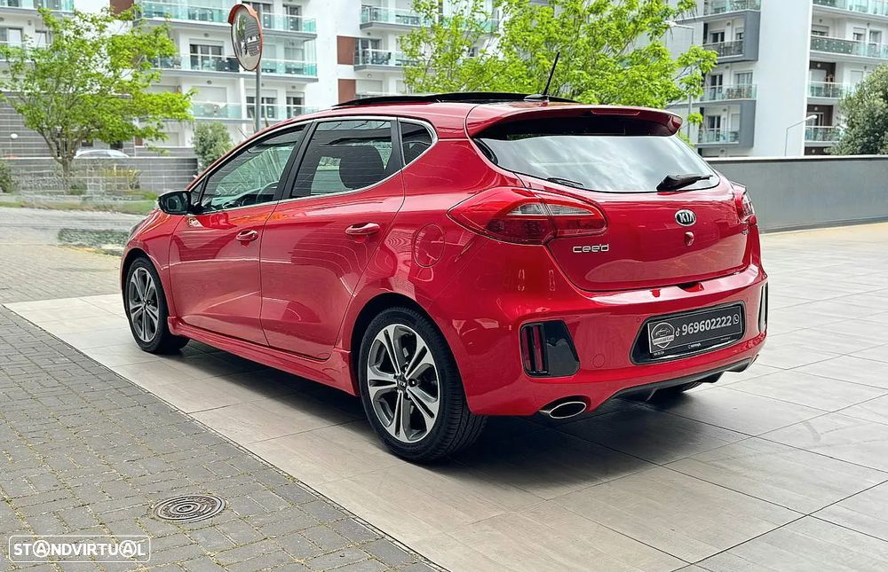 Kia Ceed 1.6 CRDi GT Line - 20
