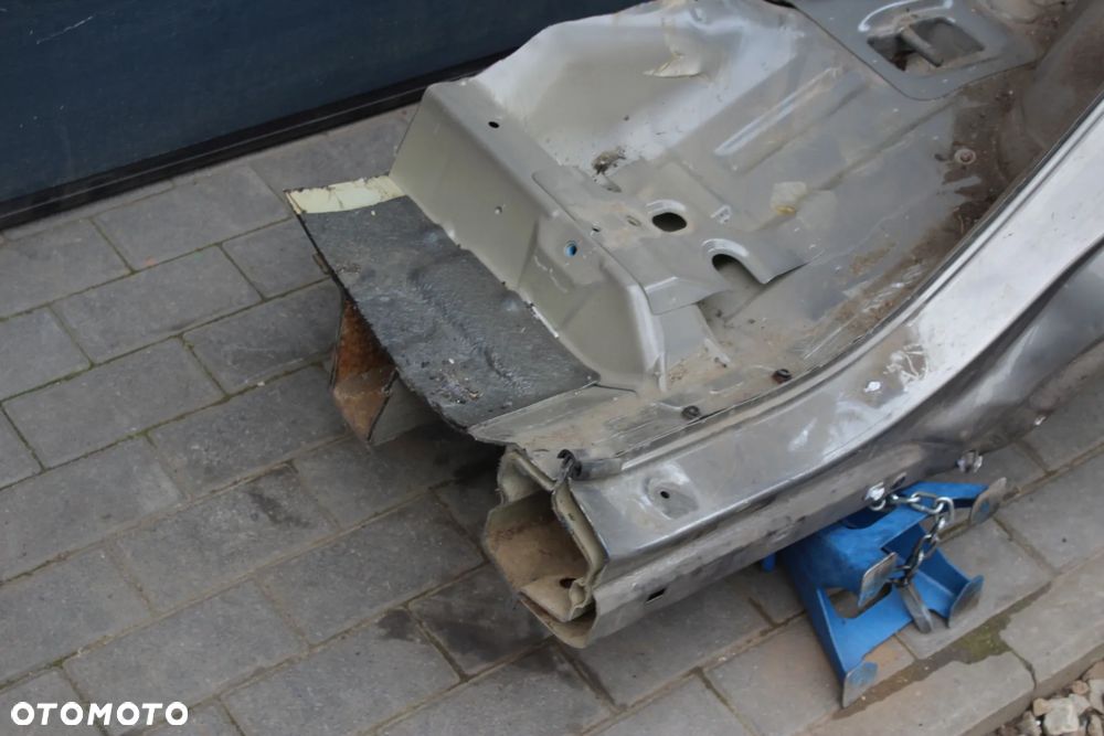BŁOTNIK ĆWIARTKA LEWY TYŁ OPEL ANTARA 79U - 6