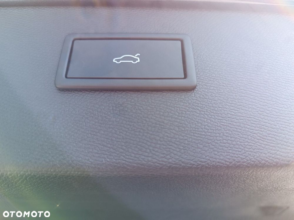 Cupra Formentor 1.5 eTSI mHEV DSG - 11