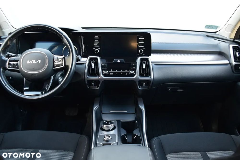 Kia Sorento 1.6 T-GDI HEV M 7os - 31