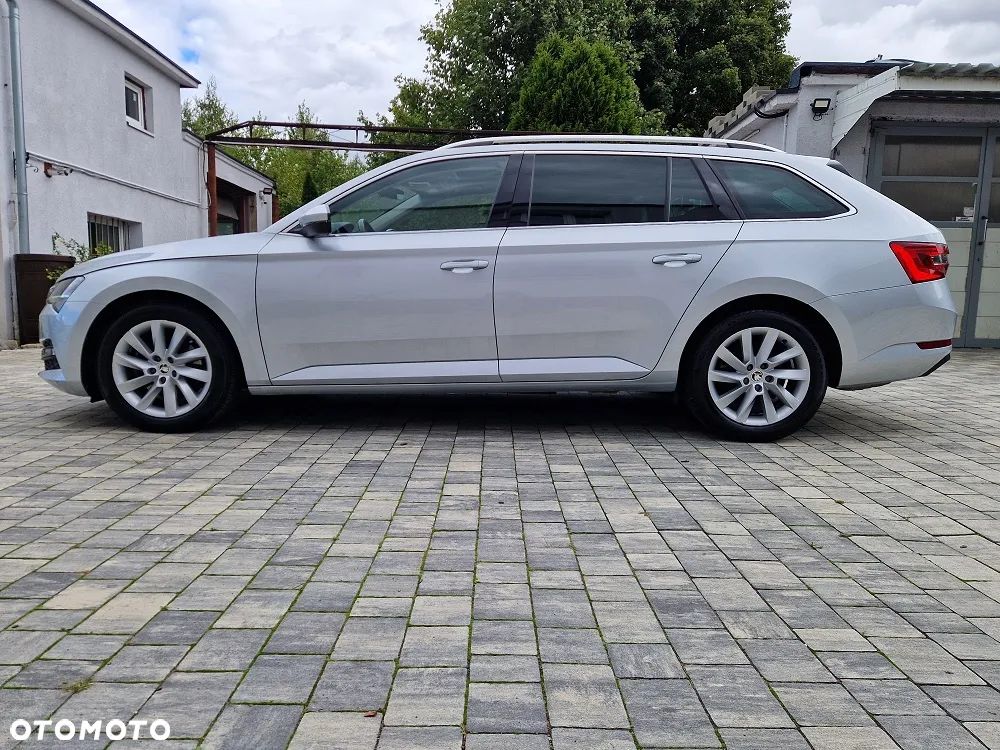 Skoda Superb 1.5 TSI Active DSG - 5