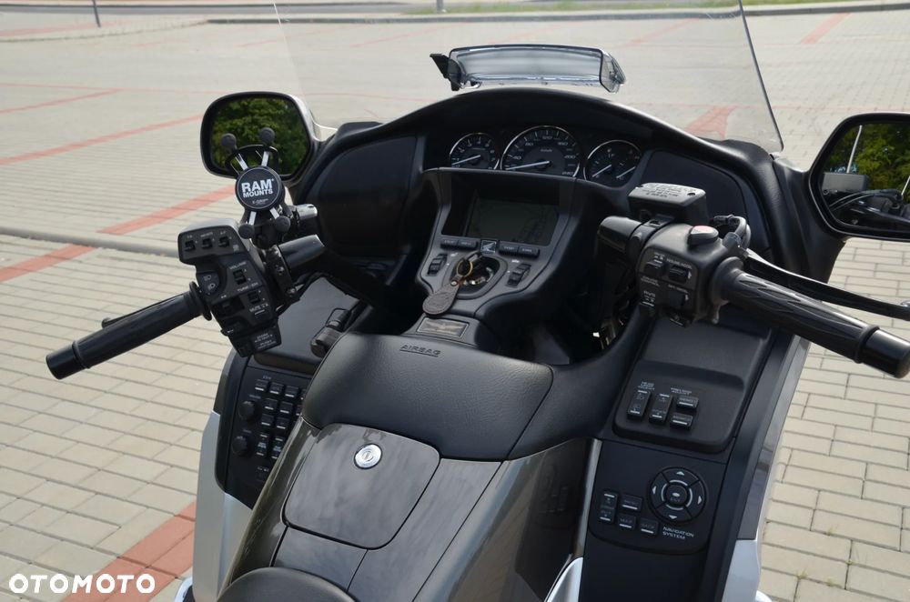 Honda GL - 17