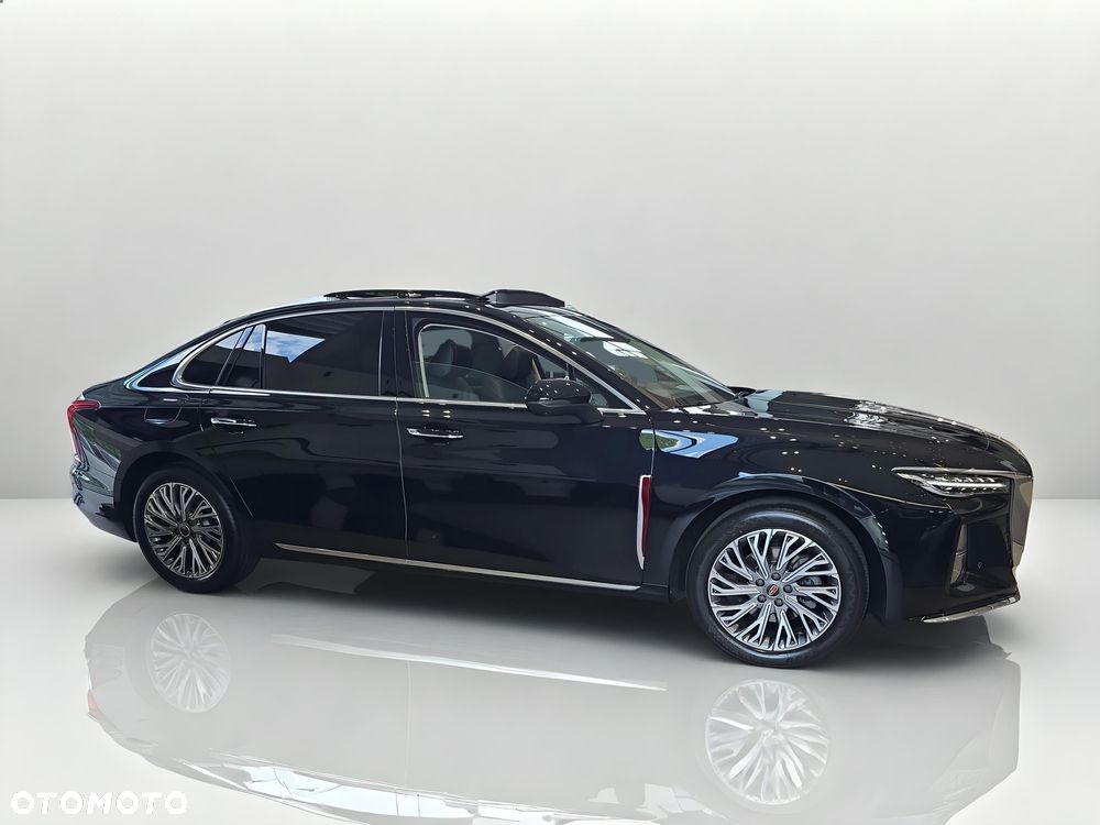 Hongqi H5 2.0T Deluxe - 5