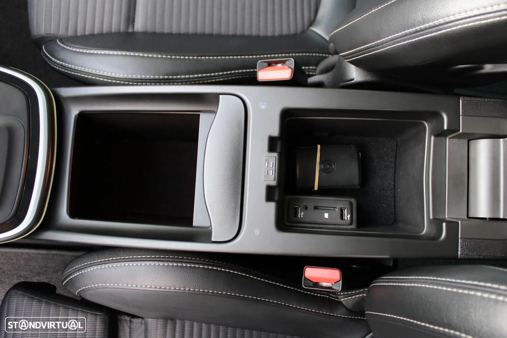 Renault Scénic dCi 110 FAP EDC Bose Edition - 39