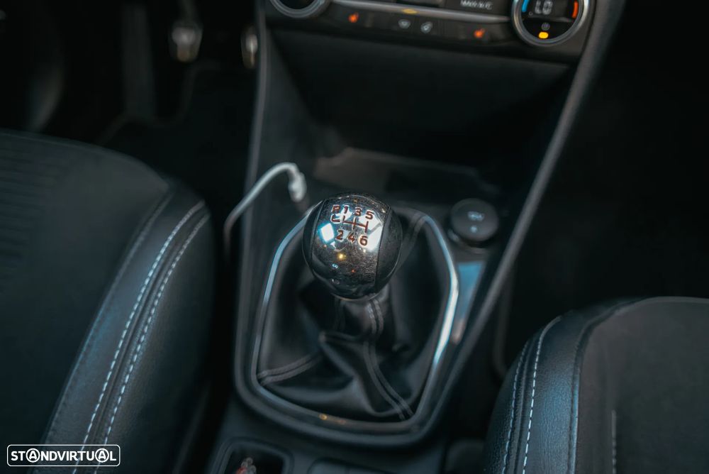 Ford Fiesta 1.5 EcoBoost S&S ST X - 21