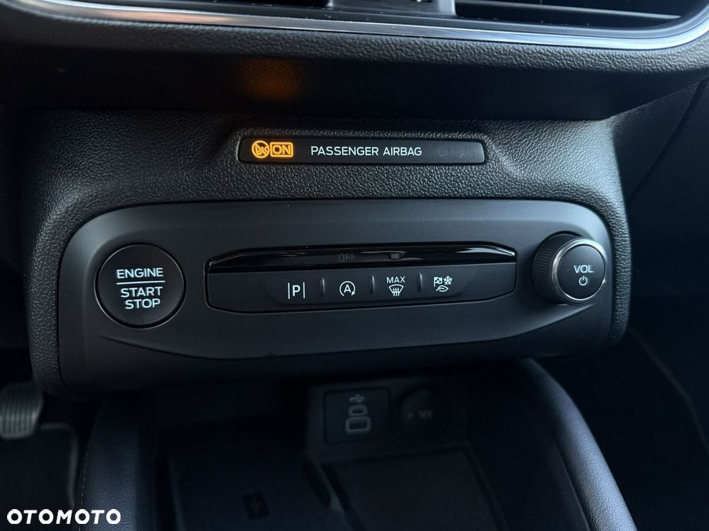 Ford Focus - 25