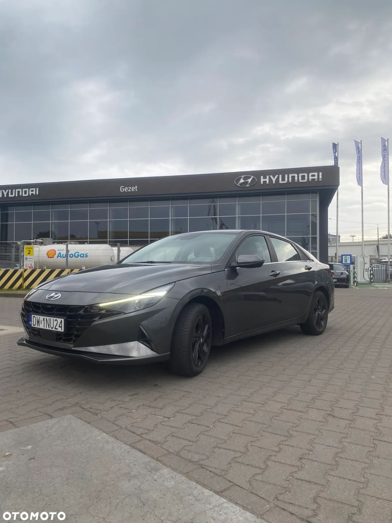 Hyundai Elantra 1.6 Smart CVT - 1