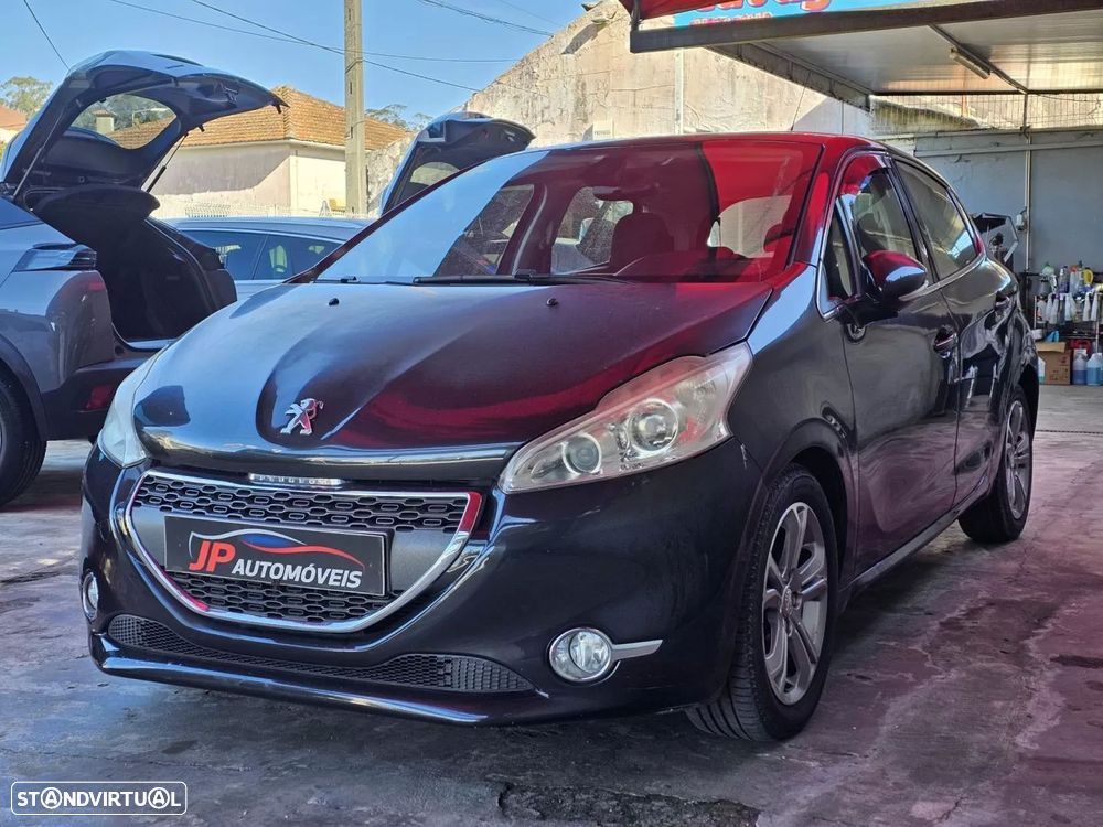 Peugeot 208 1.6 e-HDi Allure - 3