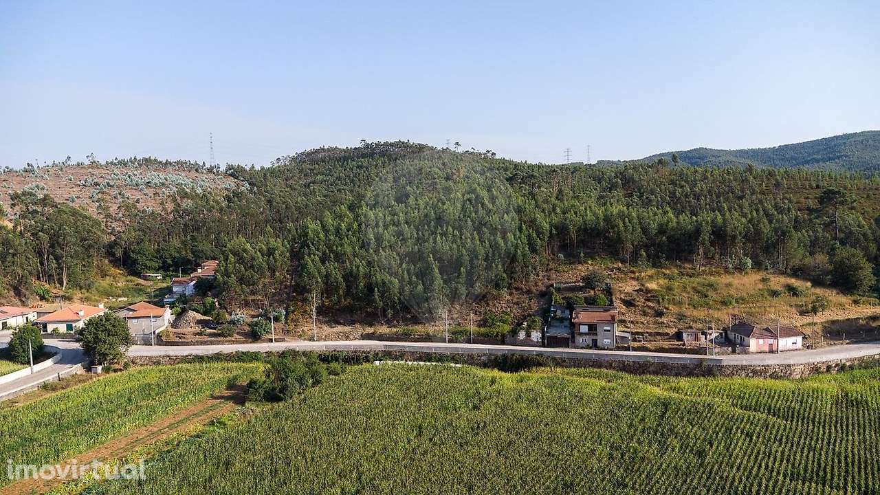 Moradia T1 para venda - Grande imagem: 2/28