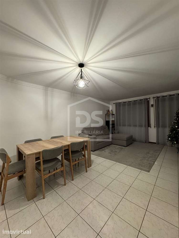 Apartamento T2 Venda em São Mamede de Infesta e Senhora da Hora,Matosi - Grande imagem: 2/17
