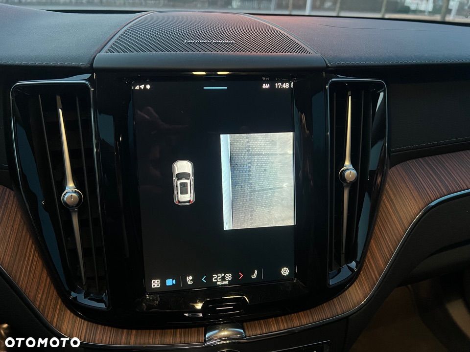 Volvo XC 60 T8 AWD Recharge Ultimate Dark - 26