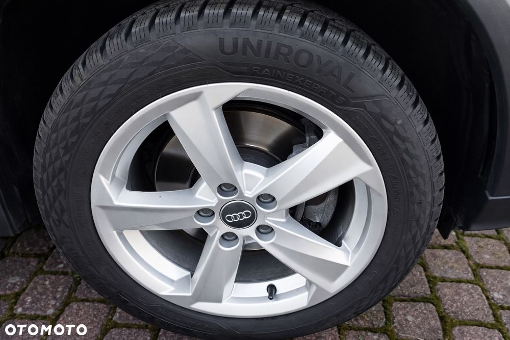 Audi Q2 35 TDI S tronic sport - 15