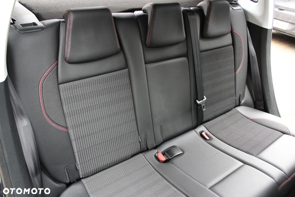 Peugeot 2008 PureTech 110 Stop&Start GT-Line Edition - 20